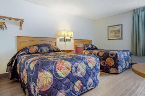 Rodeway Inn Asheville image 20